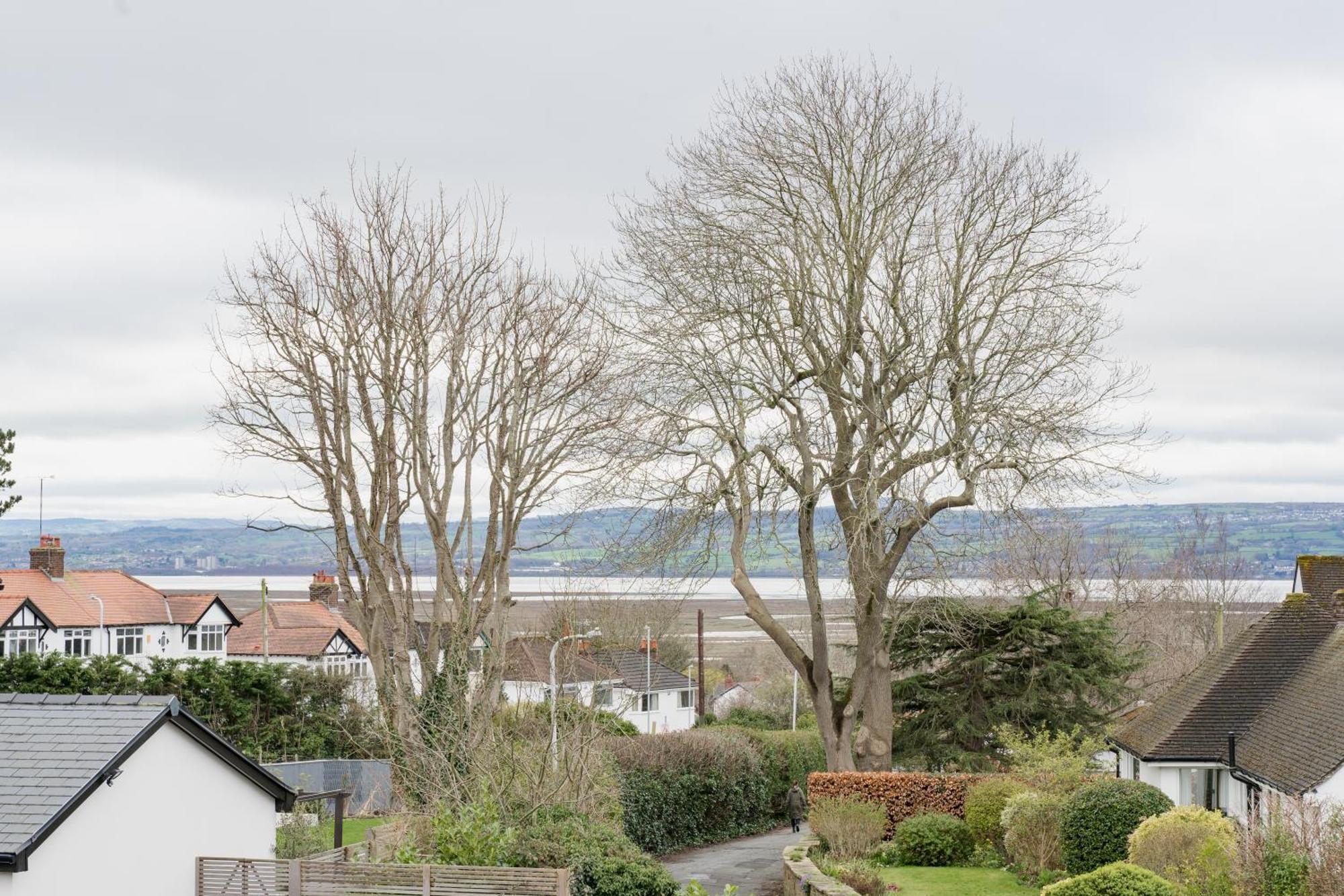 Beautifully Done 5 Bed Barn Conversion In Heswall - Sleeps Up To 10 Eksteriør bilde