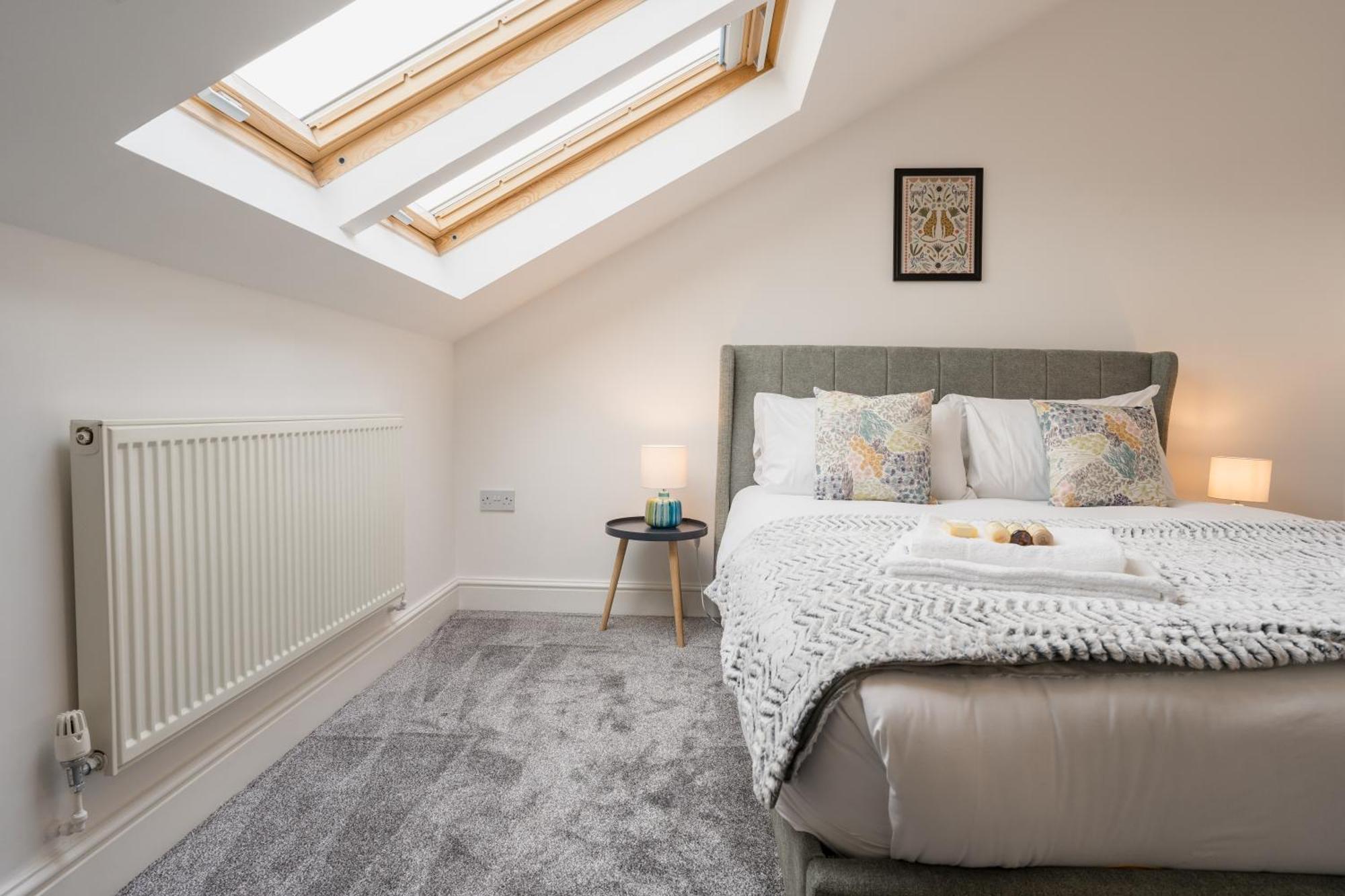 Beautifully Done 5 Bed Barn Conversion In Heswall - Sleeps Up To 10 Eksteriør bilde